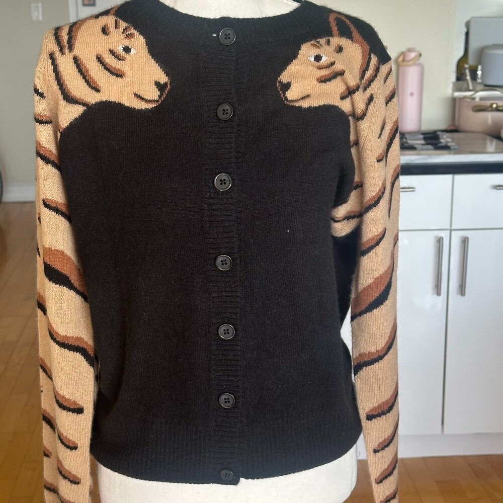 100% Cashmere Animal Cardigan